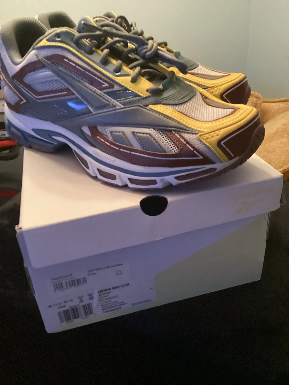 Reebok Men's Athletic Shoes - Yellow, Gray, Maroon